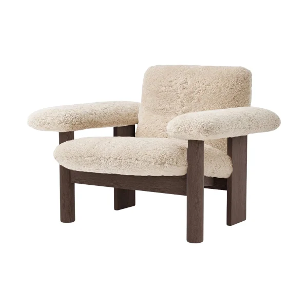 Audo Copenhagen Brasilia fauteuil low back Dark oak-Nature sheepskin curly