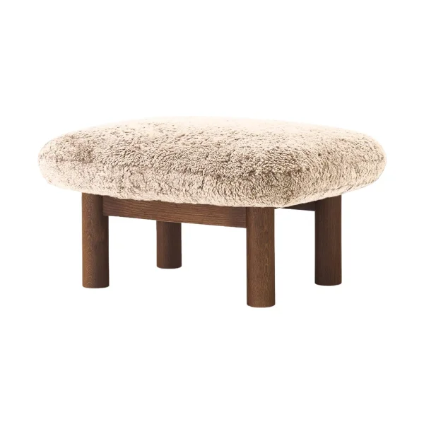 Audo Copenhagen Brasilia voetenbankje Dark oak-Nature sheepskin curly