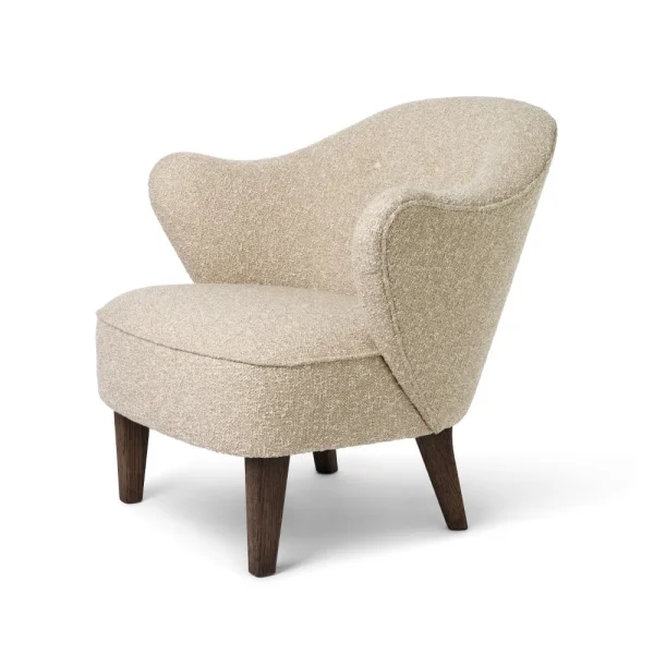 Audo Copenhagen Ingeborg fauteuil Sahcozero beige-poten gerookt eikenhout