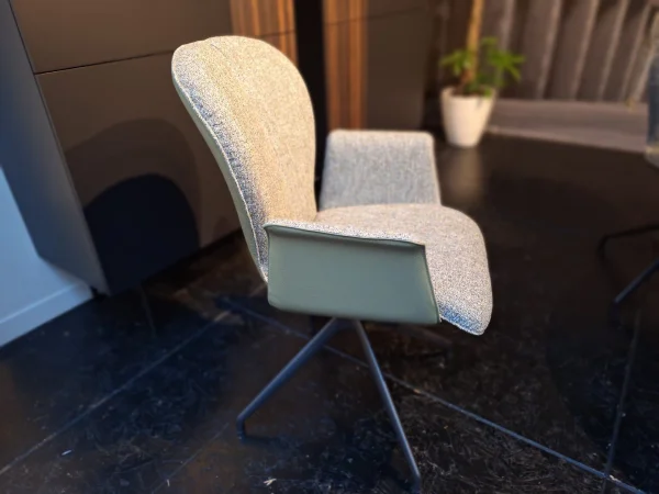 Bert Plantagie Blake Plus eetkamerstoel