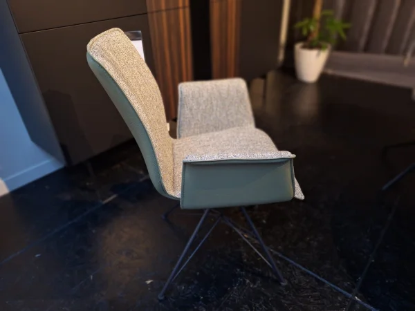 Bert Plantagie Tara Spin eetkamerstoel