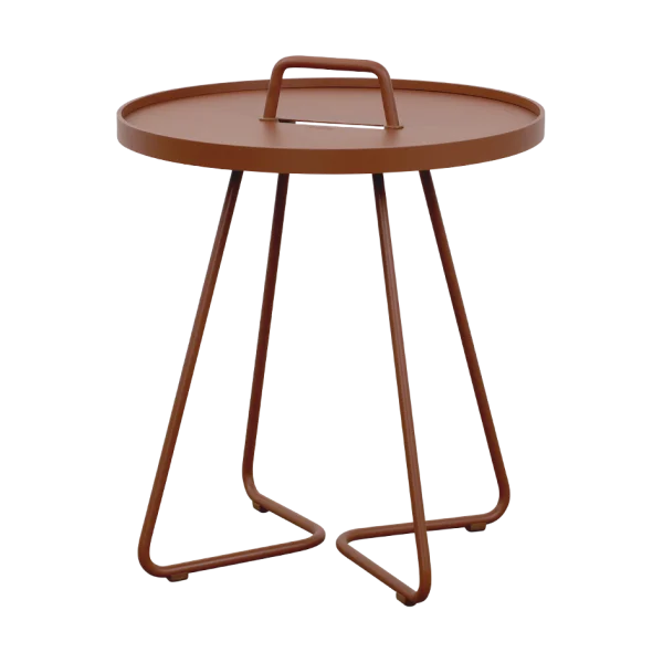 Cane-line On-the-move bijzettafel Ø44 cm Desert red