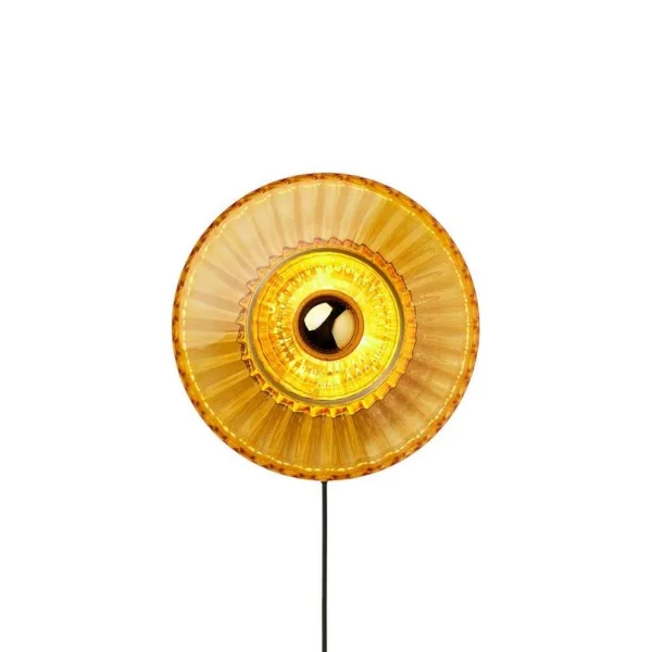 DESIGN BY US - New Wave Optic Wandlamp XL Amber