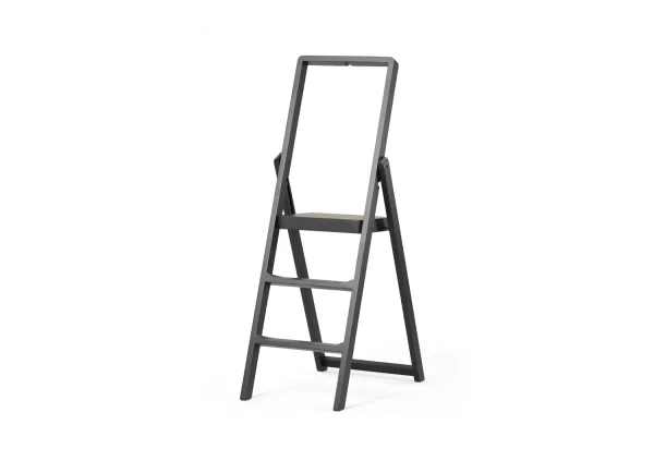 Design House Stockholm Step ladder - zwart, gebeitst