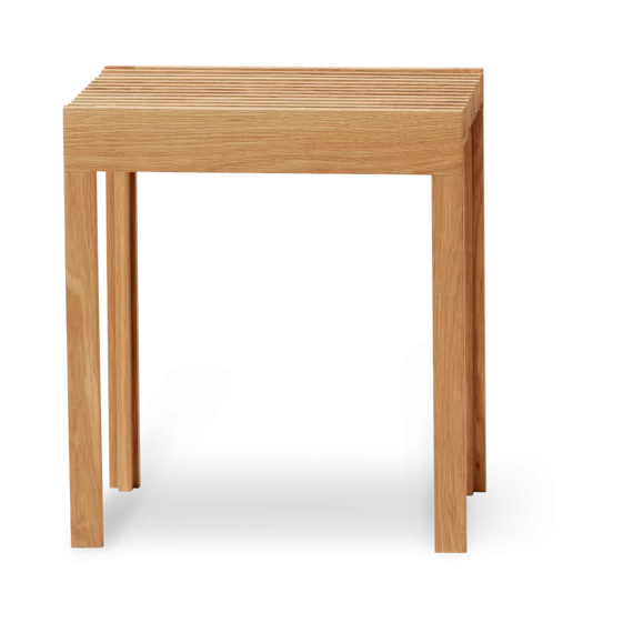 Form & Refine Lightweight pall 40x45 cm Eikenhout