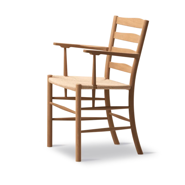 Fredericia Furniture Klint armstoel Naturgeweven-oliegevend eik