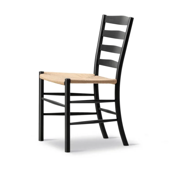Fredericia Furniture Klint stoel Naturgevlochten-zwartgelakte eik