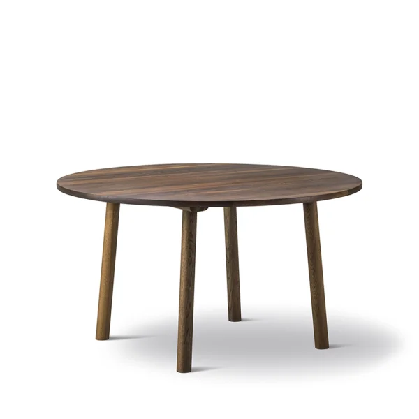 Fredericia Furniture Taro 6121 eettafel Gerookte eik, ø120 cm