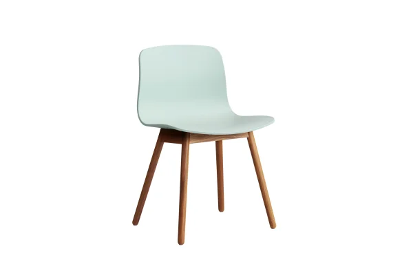 HAY About a Chair AAC 12 - dusty mint 2.0 - notenhout gelakt (op waterbasis) - Standaard glijders kunststof