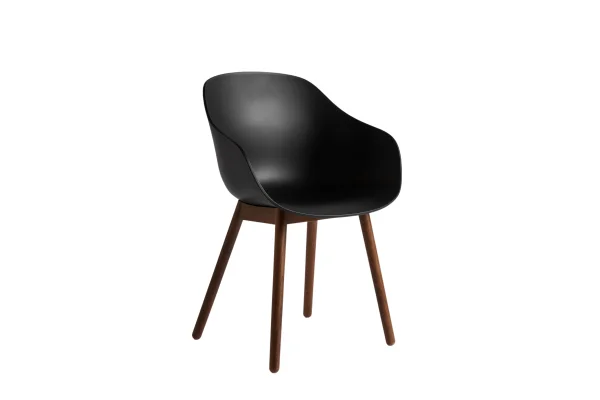 HAY About a Chair AAC 212 - black 2.0 - notenhout gelakt (op waterbasis) - Standaard glijders kunststof