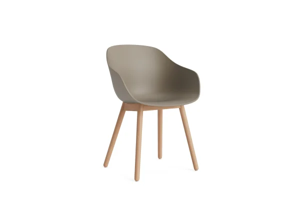 HAY About a Chair AAC 212 - khaki 2.0 - Eiken gelakt (op waterbasis) - viltglijders