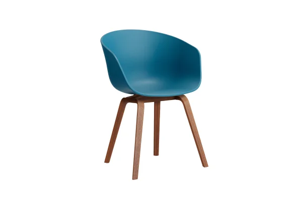 HAY About A Chair AAC 22 - azure blue 2.0 - notenhout gelakt (op waterbasis) - viltglijders