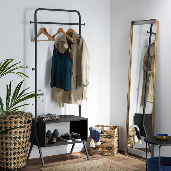 Kave Home Kledingrek Celise - Zwart