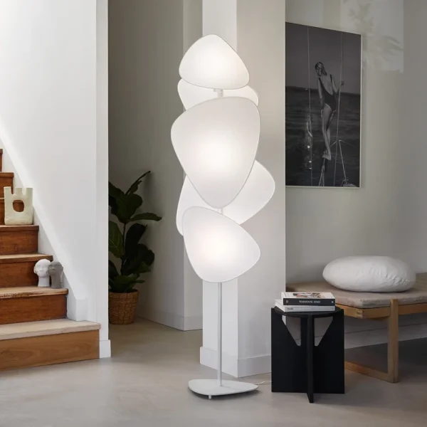 MARKET SET - Screen vloerlamp papier wit hoogte 179 cm