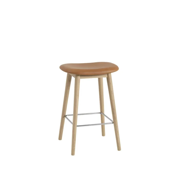 Muuto Fiber barkruk - houten onderstel - Leer cognac - frame eiken - H65