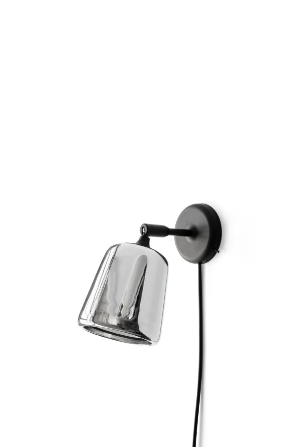 New Works Material The new Edition Wandlamp - stainless steel