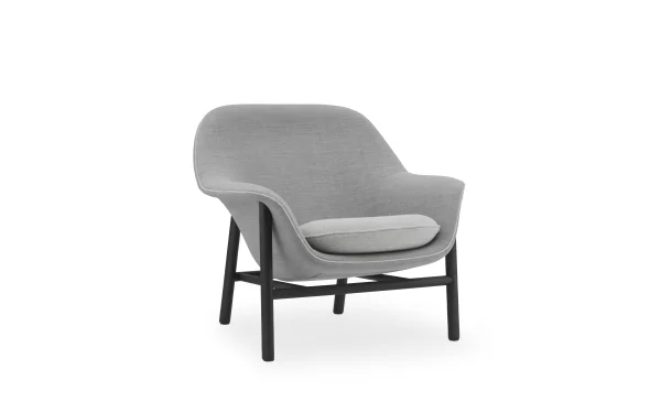 Normann Copenhagen Drape Lounge Chair Low Eiken - Remix113/Hallingdal100