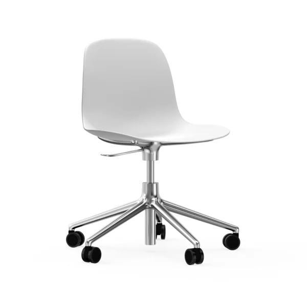 Normann Copenhagen Form Draaistoel met wielen - wit - aluminium