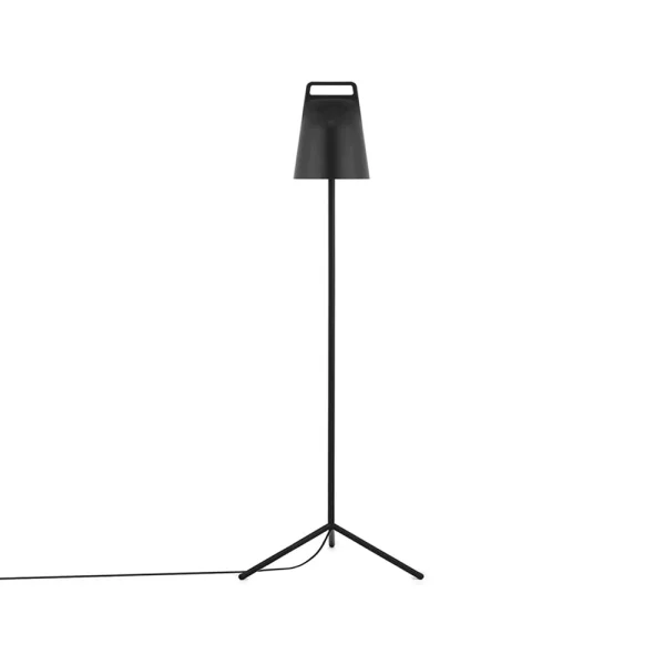 Normann Copenhagen Stage vloerlamp black, gepoedercoat staal