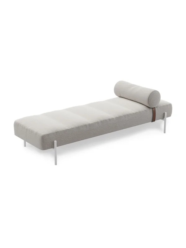 Northern Daybe Chaise longue - Brusvik 02 warm light grey - wit gelakt