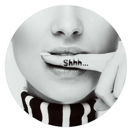 Reinders - Shhh.. - Glasschilderij Ø 70 cm - Zwart-Wit