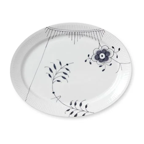 Royal Copenhagen Black Fluted Mega zwart pot ovaal 33 cm