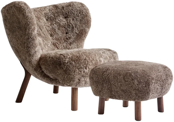 &Tradition Little Petra VB1 Fauteuil & ATD1 Poef  - sheepskin sahara - oiled walnut