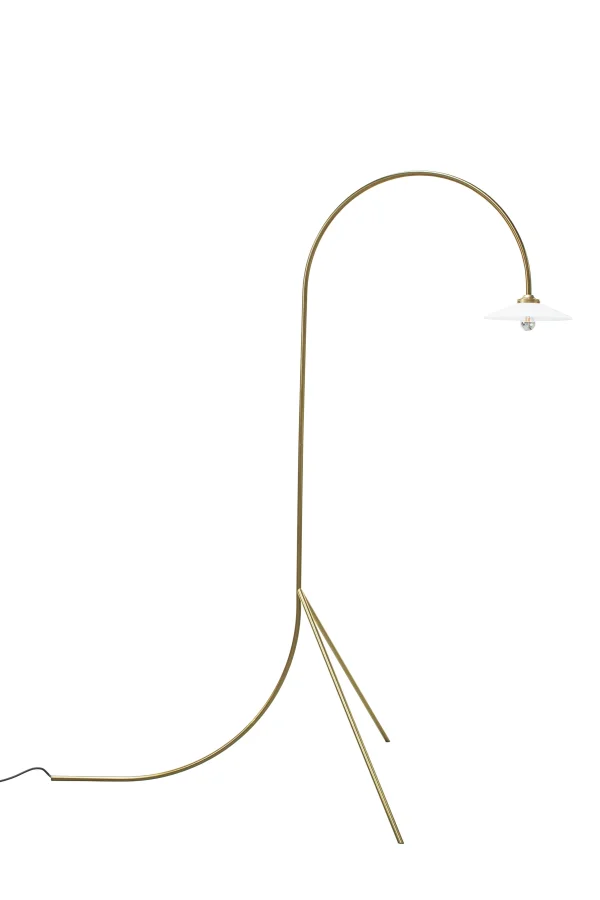 valerie_objects Staande lamp N°1 Vloerlamp - brass