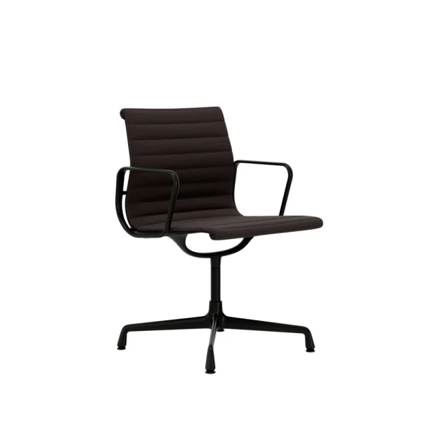 Vitra Aluminium Chair EA 103 - diepzwart - Hopsak - kastanje/moorbruin - Glijders voor harde vloer