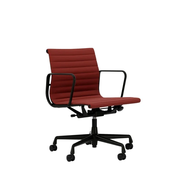 Vitra Aluminium Chair EA 117 - diepzwart - Hopsak - rood/cognac - Wieltjes voor harde bodems