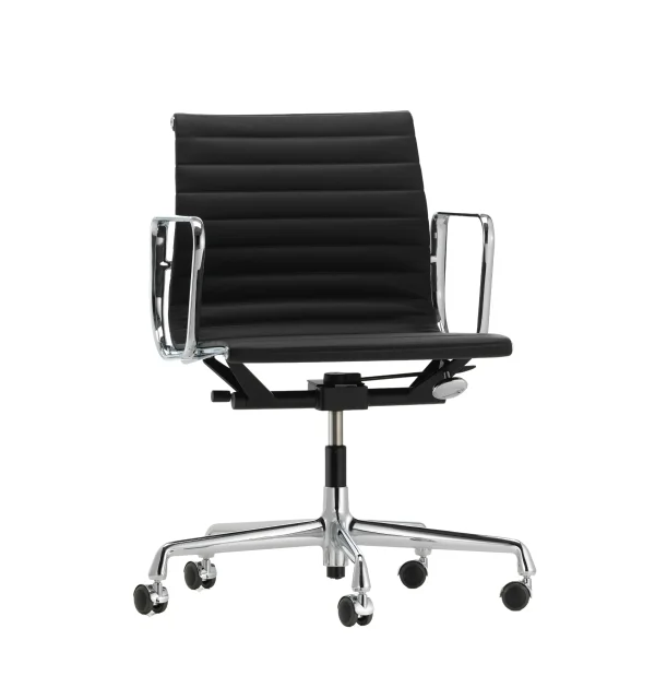 Vitra Aluminium Chair EA 117 - gepolijst - Leder Premium F/Plano - nero/nero - Wieltjes voor harde bodems