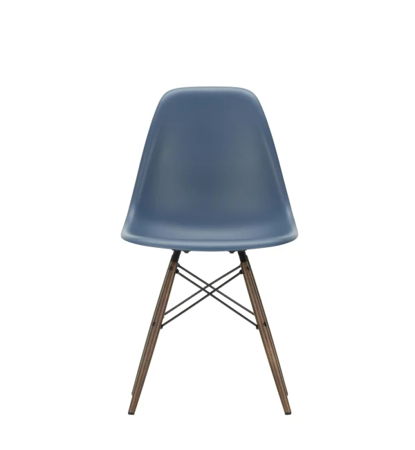 Vitra DSW Eames Plastic Side Chair - donkere esdoorn - zeeblauw RE