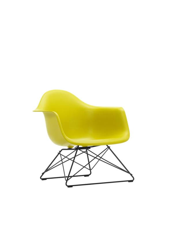 Vitra Eames Plastic Armchair LAR - mosterd RE - basic dark gepoedercoat