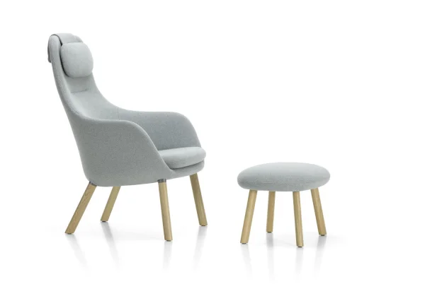 Vitra HAL Lounge Chair & Ottoman - eiken natuur - Dumet salie/staalblauw - Glijders voor harde vloer - met los zitkussen