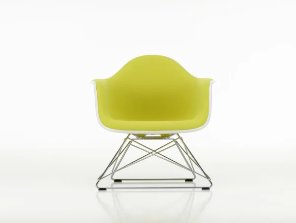 Vitra LAR Eames Plastic Armchair met volledige bekleding - diepzwart RE - glanzend chroom - Hopsak - geel/ivoor - Leer wit