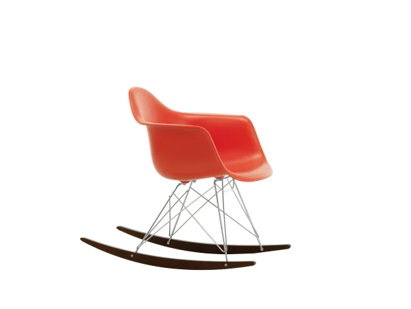 Vitra RAR Eames Plastic Armchair - poppy red RE - verchroomd - sleden esdoorn donker