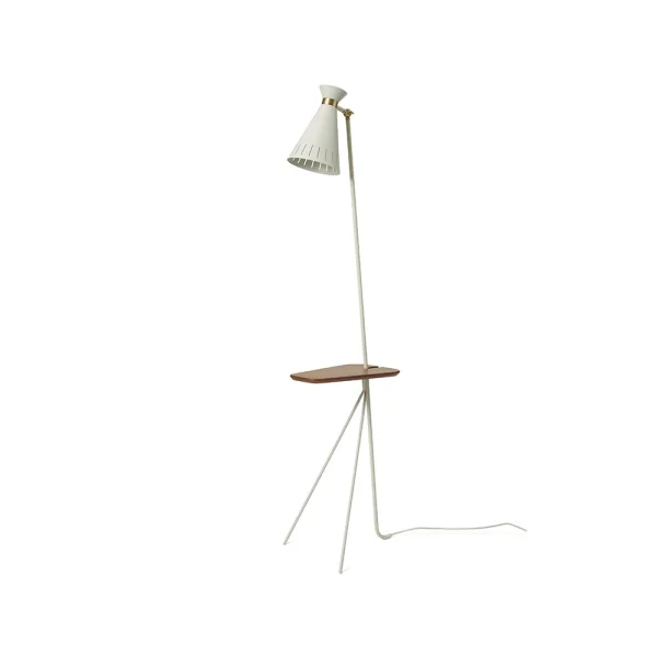 Warm Nordic Cone vloerlamp warm white, teak tafeltje, messing details